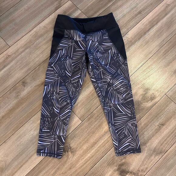 Patagonia Grey Pattern Athletic Casual Leggings Women Medium Bin B-1‎ - Picture 2 of 5
